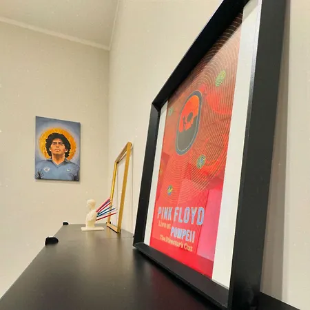 לינה וארוחת בוקר Vesuvius 4*